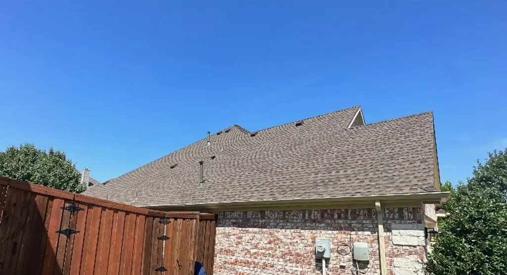 Completed roof replacement project in Muleshoe